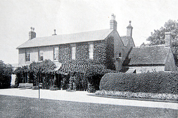 Moliver House in 1928 [Z1323/1/8]